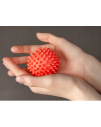Piłka Masująca Do Ciała z Wypustkami Jeż Halcamp 9 cm Czerwona