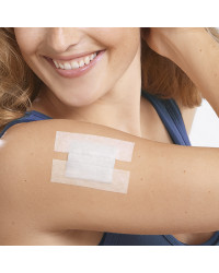 Leukoplast Leukopor® – hipoalergiczny plaster w rolce dla wrażliwej skóry