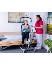 Podnośnik Jezdny Helios 150 Winncare – Kompaktowe Rozwiązanie Dla Profesjonalnej Opieki