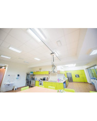 Podnośnik Sufitowy Luna Winncare – Innowacja i Bezpieczeństwo w Opiece Nad Pacjentami