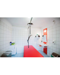 Podnośnik Sufitowy Luna Winncare – Innowacja i Bezpieczeństwo w Opiece Nad Pacjentami