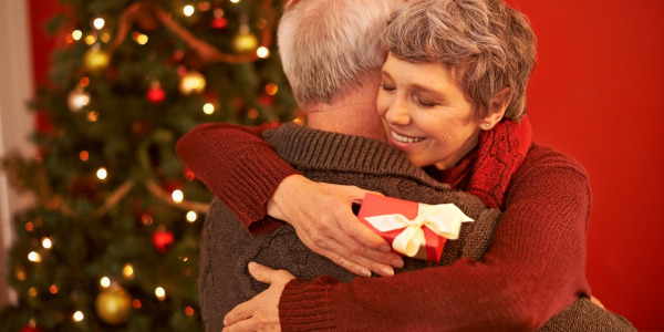 25 pomysłów na prezent dla seniora na każdą okazję!