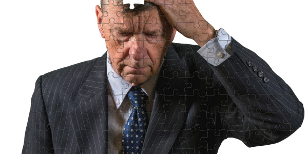 Uderzenia gorąca i poty u mężczyzn to objawy andropauzy. Co warto o niej wiedzieć?